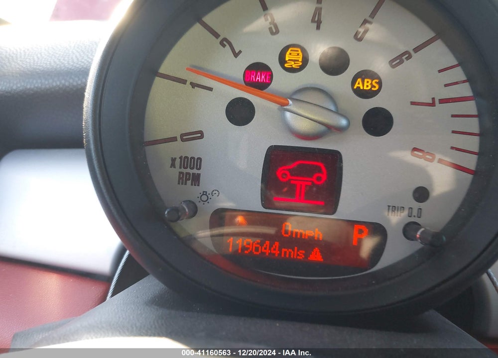 2013 MINI HARDTOP VIN: WMWSU3C50DT685818