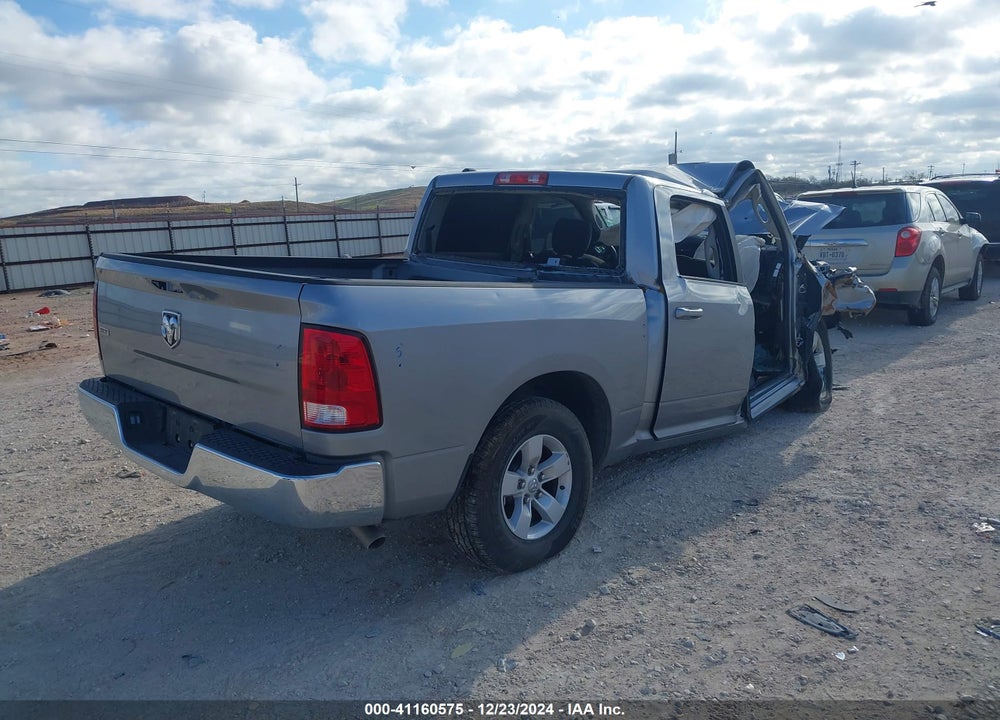 2021 RAM 1500 CLASSIC SLT 4X2 5'7 BOX VIN: 1C6RR6LG1MS531542
