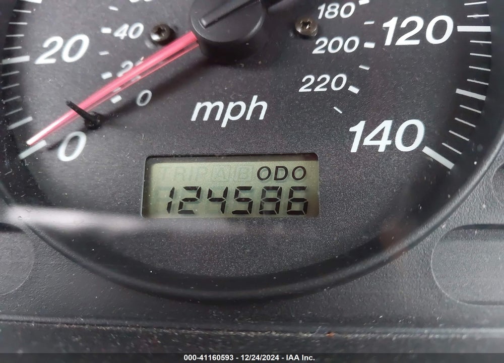 2000 MAZDA PROTEGE DX/LX VIN: JM1BJ2224Y0277889