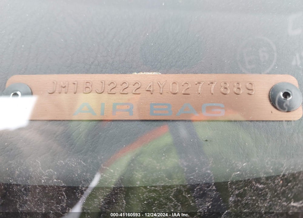 2000 MAZDA PROTEGE DX/LX VIN: JM1BJ2224Y0277889