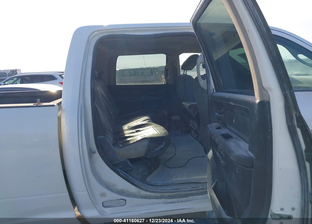 2017 RAM 2500 TRADESMAN 4X4 6'4 BOX VIN: 3C6UR5CL1HG620106
