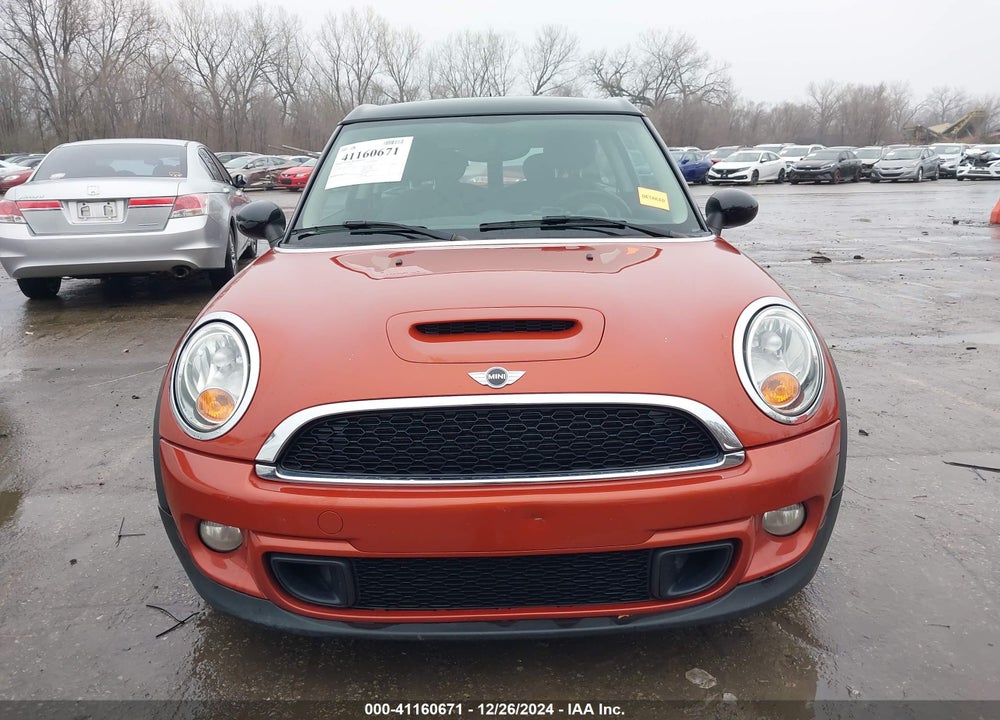 2013 MINI CLUBMAN COOPER S VIN: WMWZG3C51DTY32945