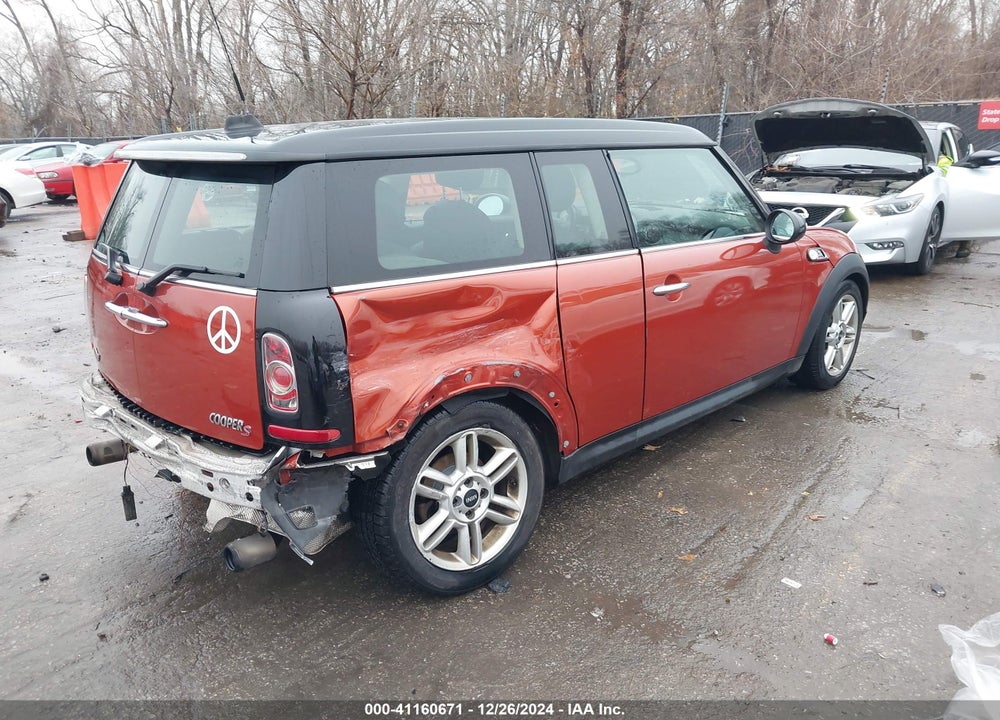 2013 MINI CLUBMAN COOPER S VIN: WMWZG3C51DTY32945