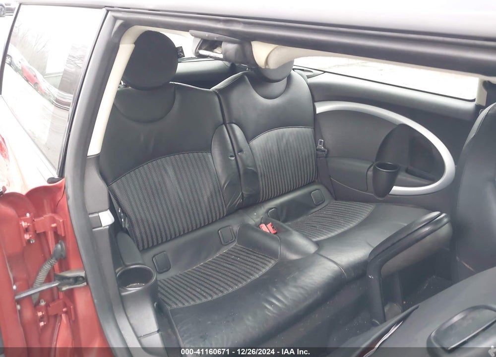 2013 MINI CLUBMAN COOPER S VIN: WMWZG3C51DTY32945