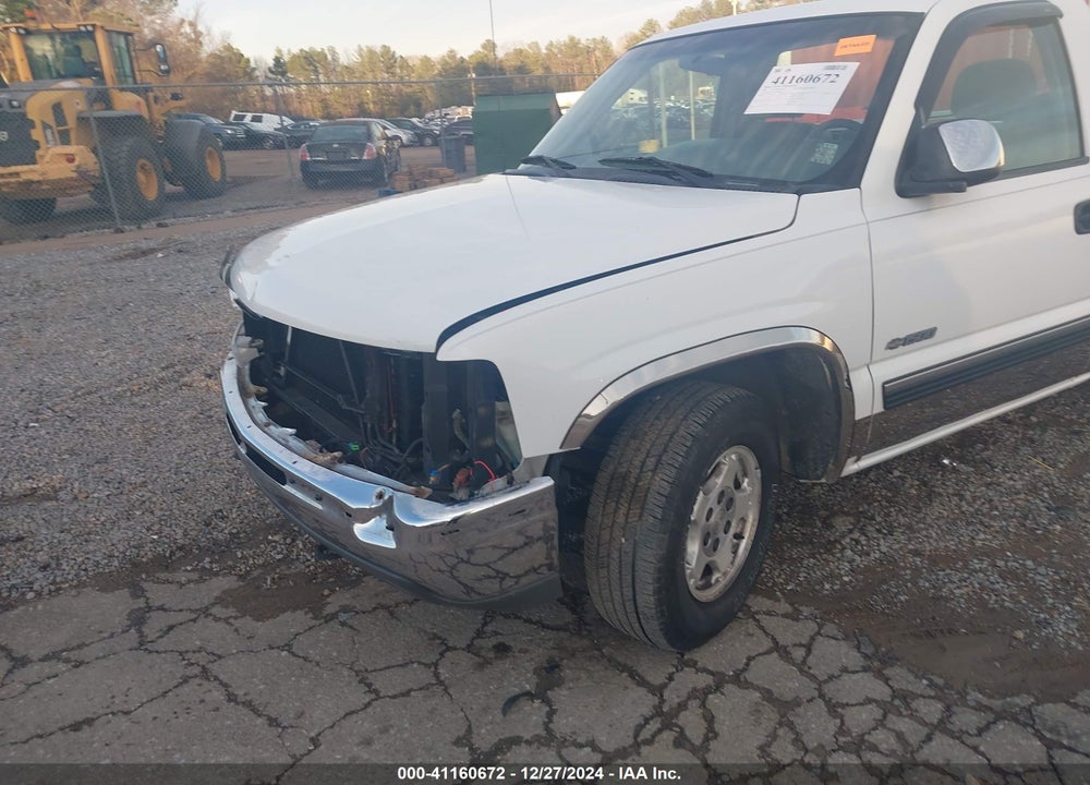 2000 CHEVROLET SILVERADO 1500 LS VIN: 1GCEC14V5YZ190300