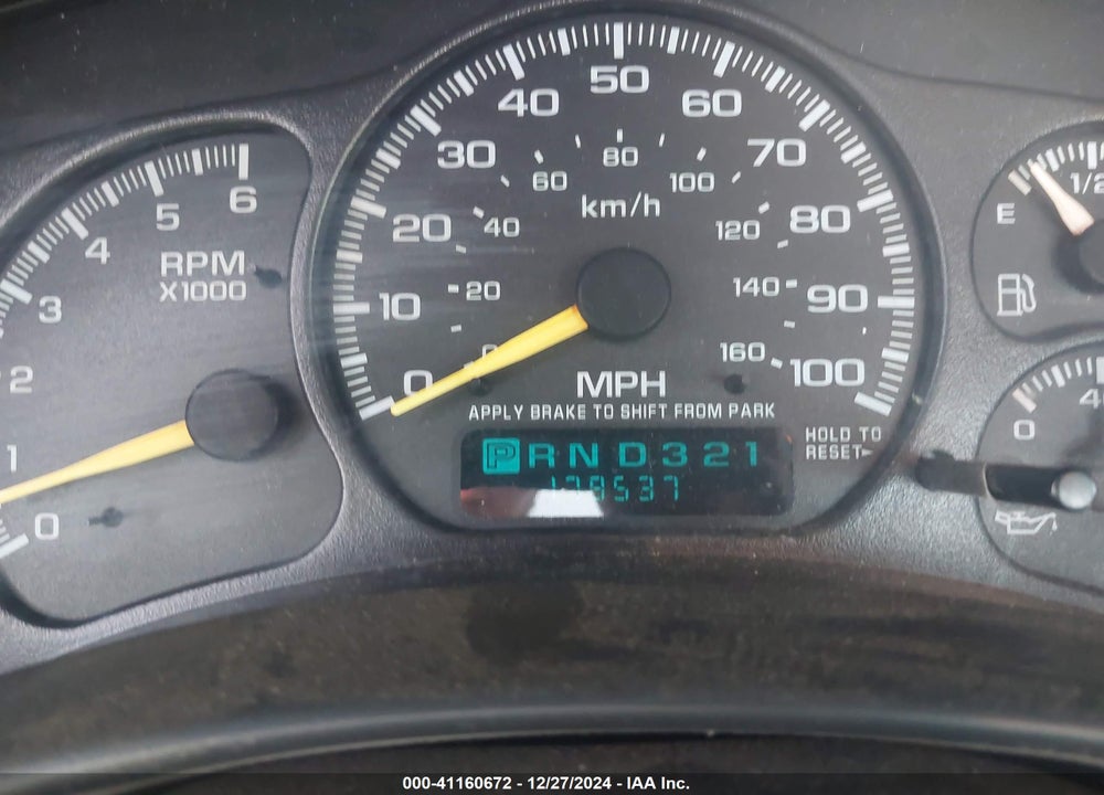 2000 CHEVROLET SILVERADO 1500 LS VIN: 1GCEC14V5YZ190300