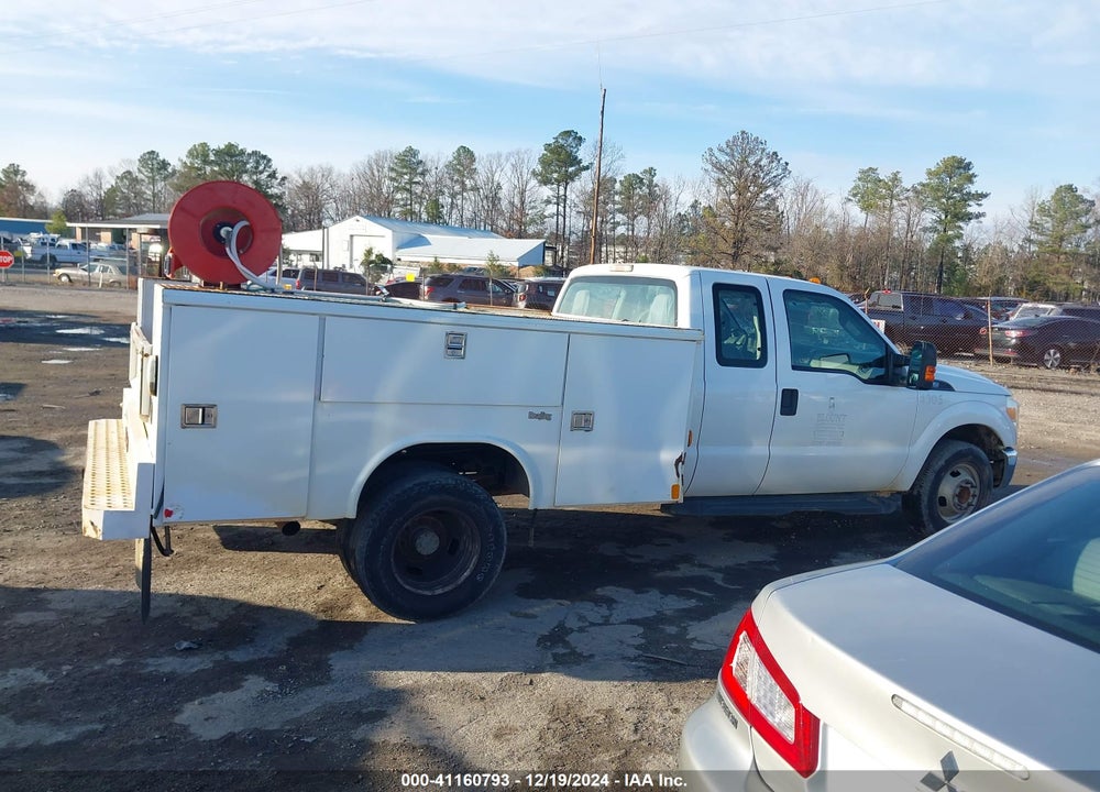 2013 FORD F-350 CHASSIS XL VIN: 1FD8X3G68DEB78222