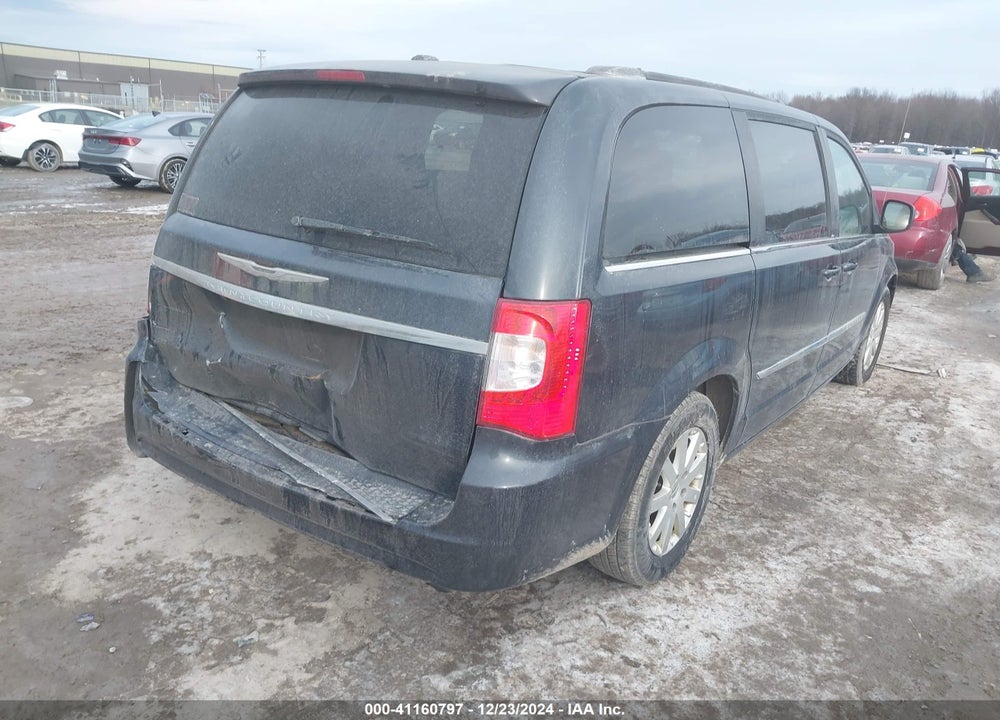 2014 CHRYSLER TOWN & COUNTRY VIN: 2C4RC1BG4ER198545