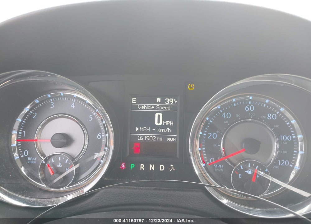 2014 CHRYSLER TOWN & COUNTRY VIN: 2C4RC1BG4ER198545
