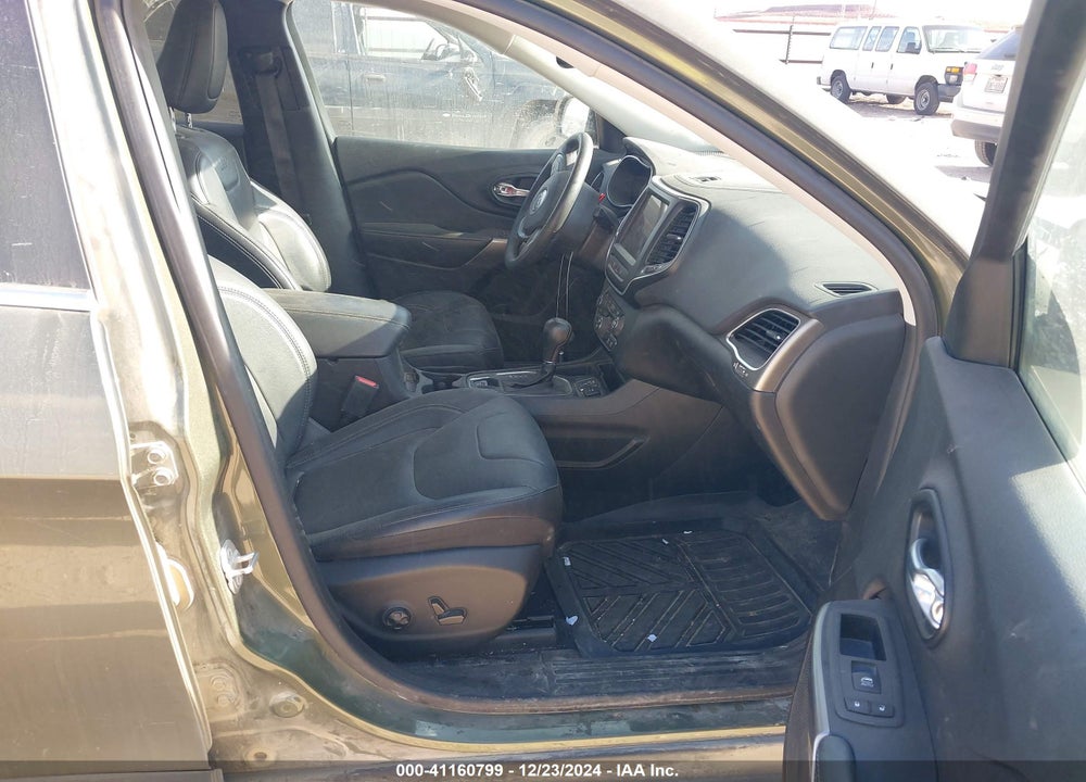 2021 JEEP CHEROKEE VIN: 1C4PJLMX1MD221030