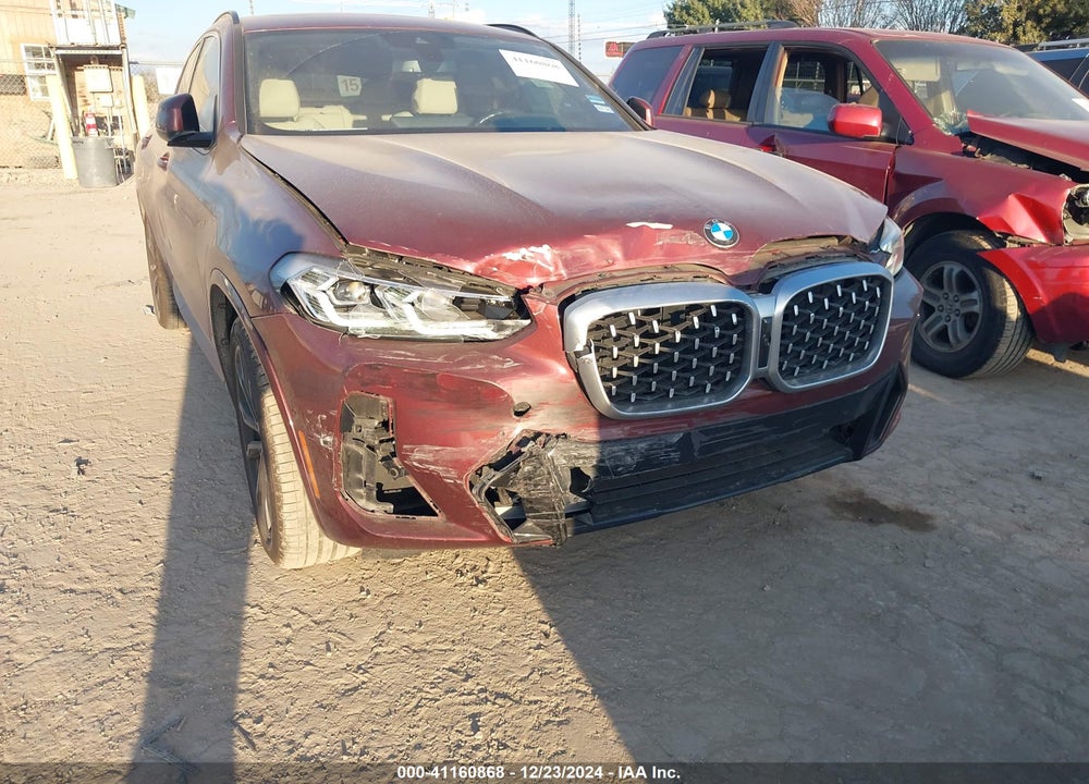 2022 BMW X4 VIN: 5UX33DT02N9K32561