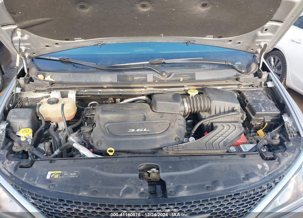 2018 CHRYSLER PACIFICA VIN: 2C4RC1BG6JR217736
