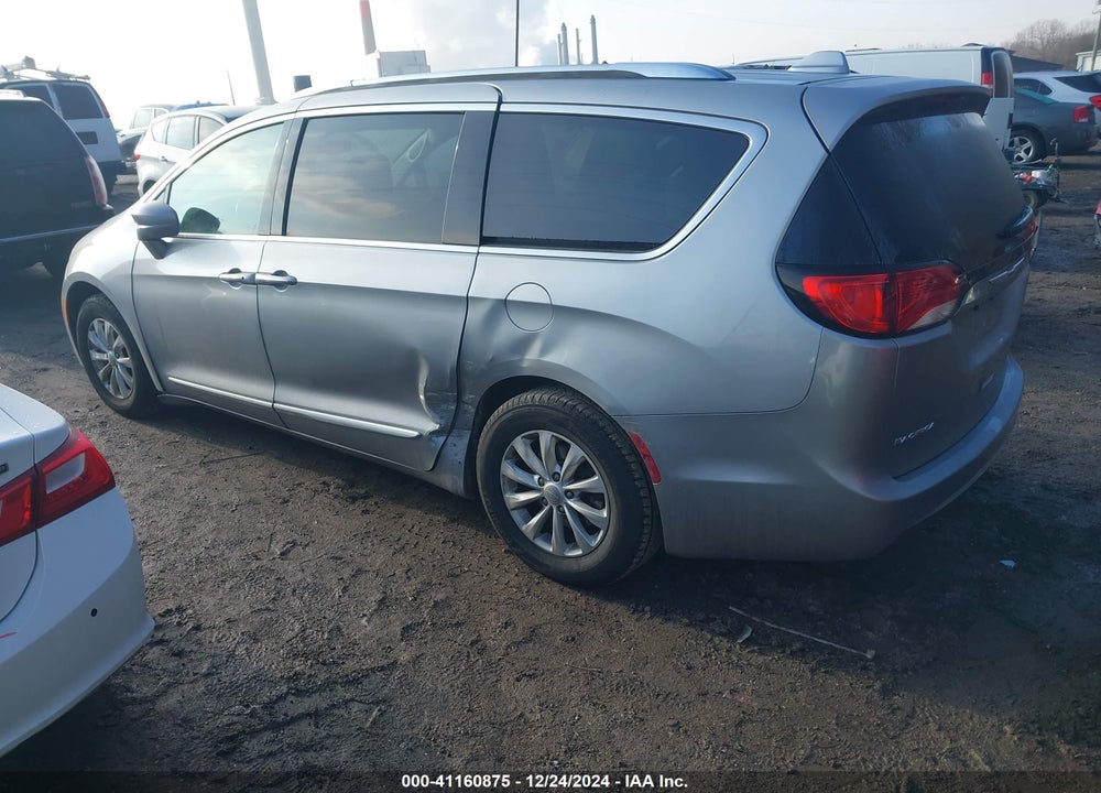 2018 CHRYSLER PACIFICA VIN: 2C4RC1BG6JR217736