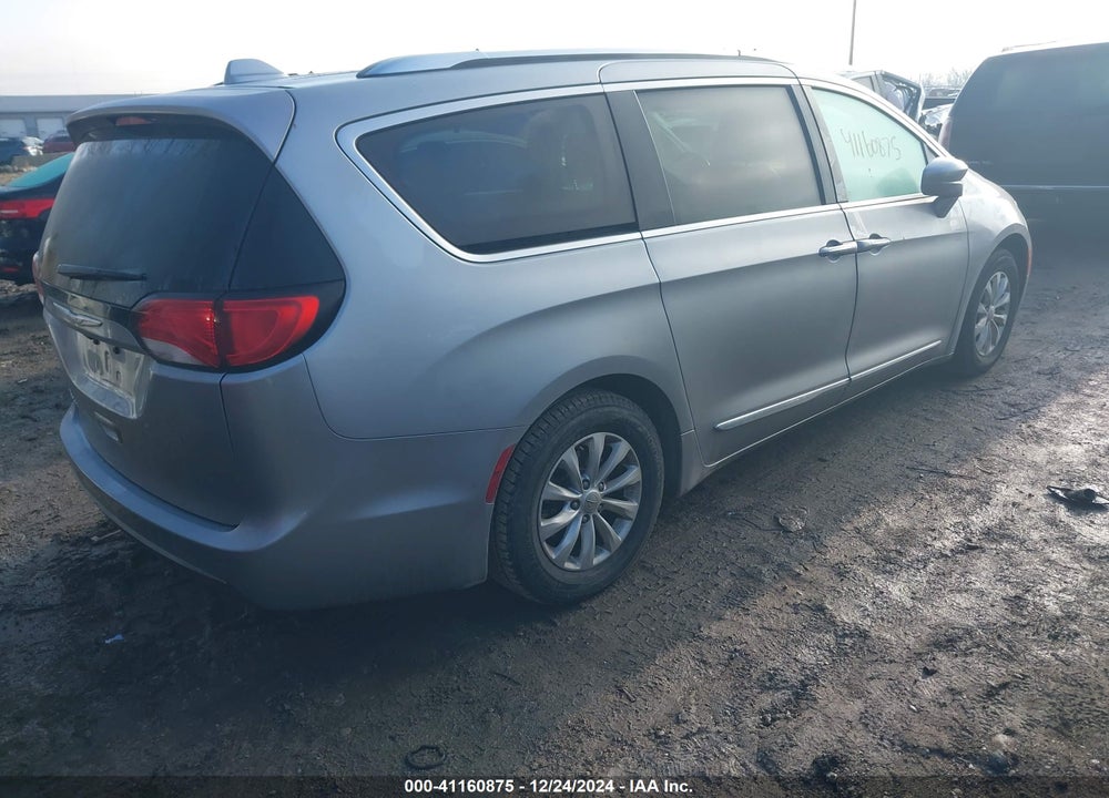 2018 CHRYSLER PACIFICA VIN: 2C4RC1BG6JR217736