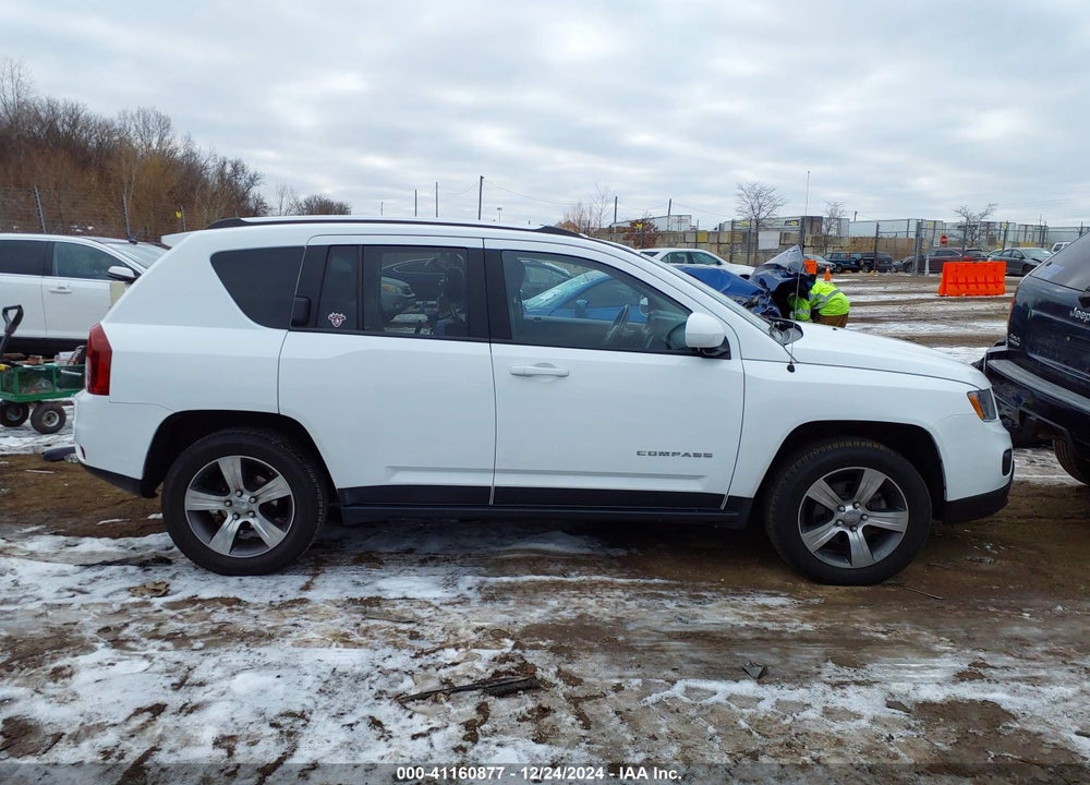 2017 JEEP COMPASS VIN: 1C4NJDEB5HD139453