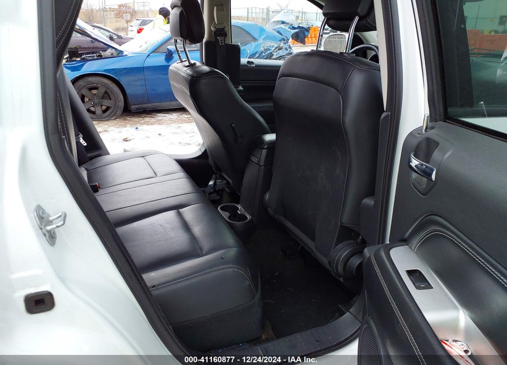 2017 JEEP COMPASS VIN: 1C4NJDEB5HD139453