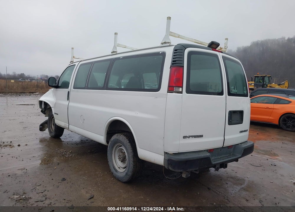 2000 CHEVROLET EXPRESS VIN: 1GCHG35R7Y1144190