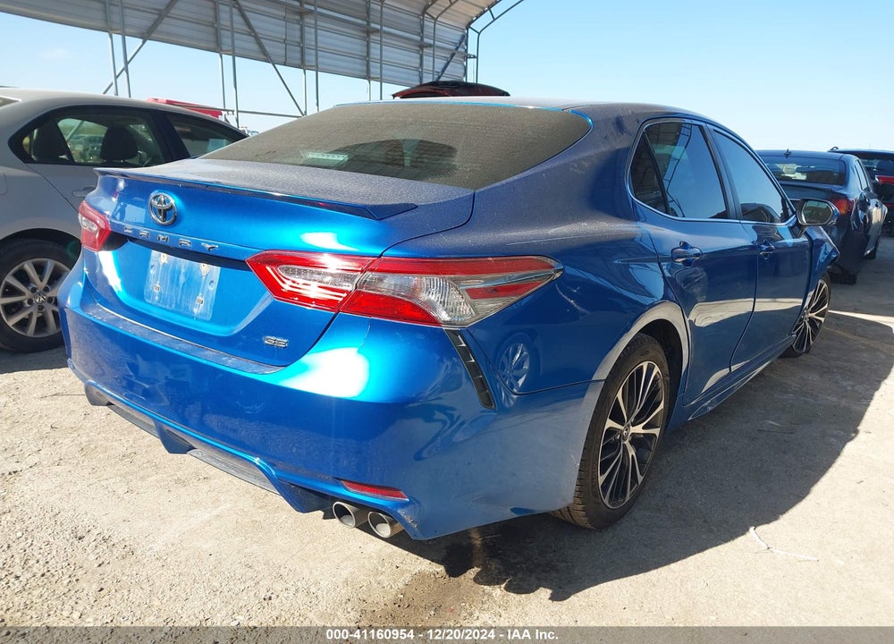 2018 TOYOTA CAMRY VIN: 4T1B11HK5JU102451