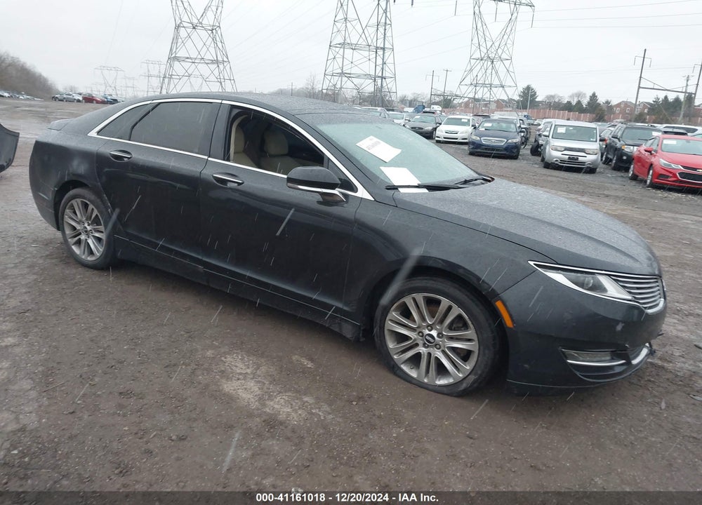 2013 LINCOLN MKZ VIN: 3LN6L2G93DR829079