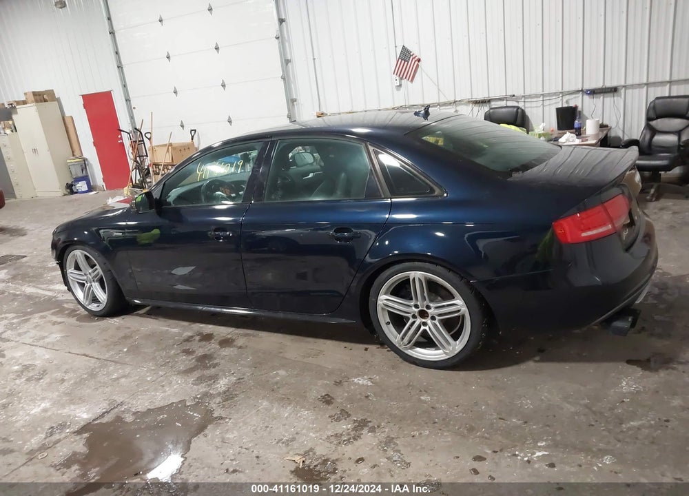 2011 AUDI S4 VIN: WAUBGAFL6BA122688