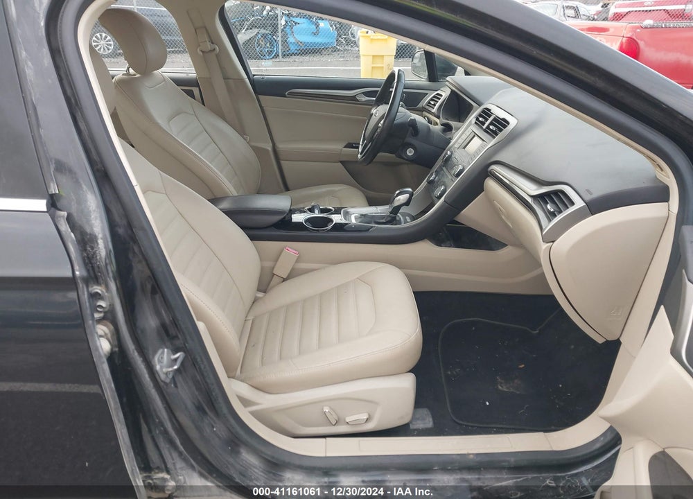 2013 FORD FUSION SE VIN: 3FA6P0HR3DR185326