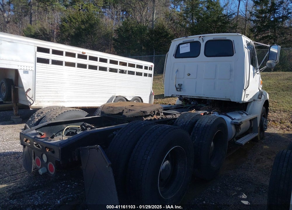 2007 STERLING TRUCK AT 9500 VIN: 2FWJA3CV47AW81417