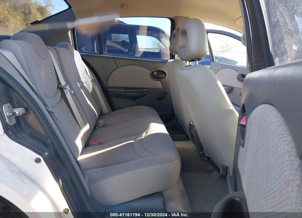 2005 SATURN ION 1 VIN: 1G8AF52FX5Z122847