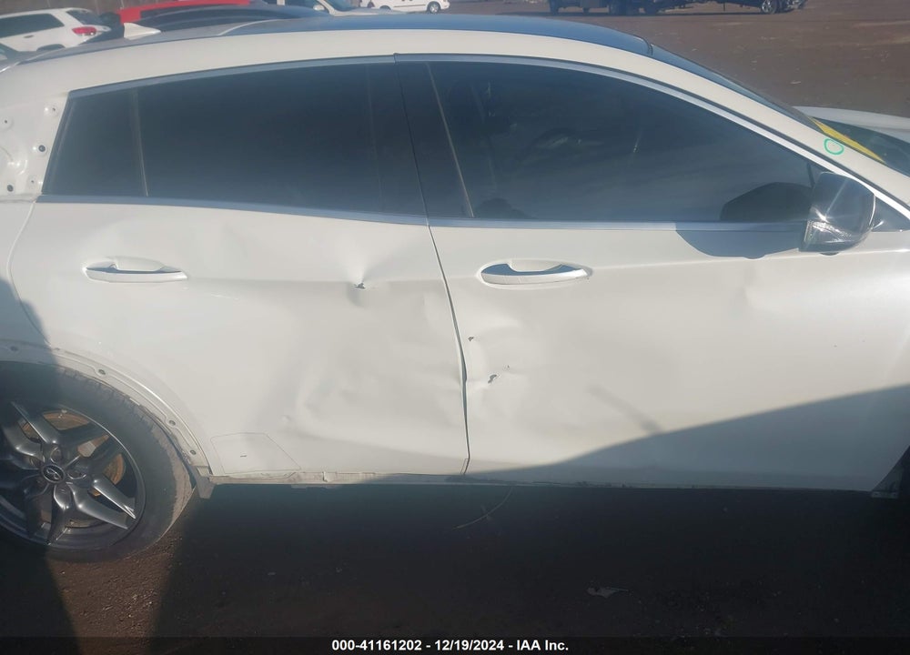 2017 INFINITI QX30 SPORT VIN: SJKCH5CP7HA019126