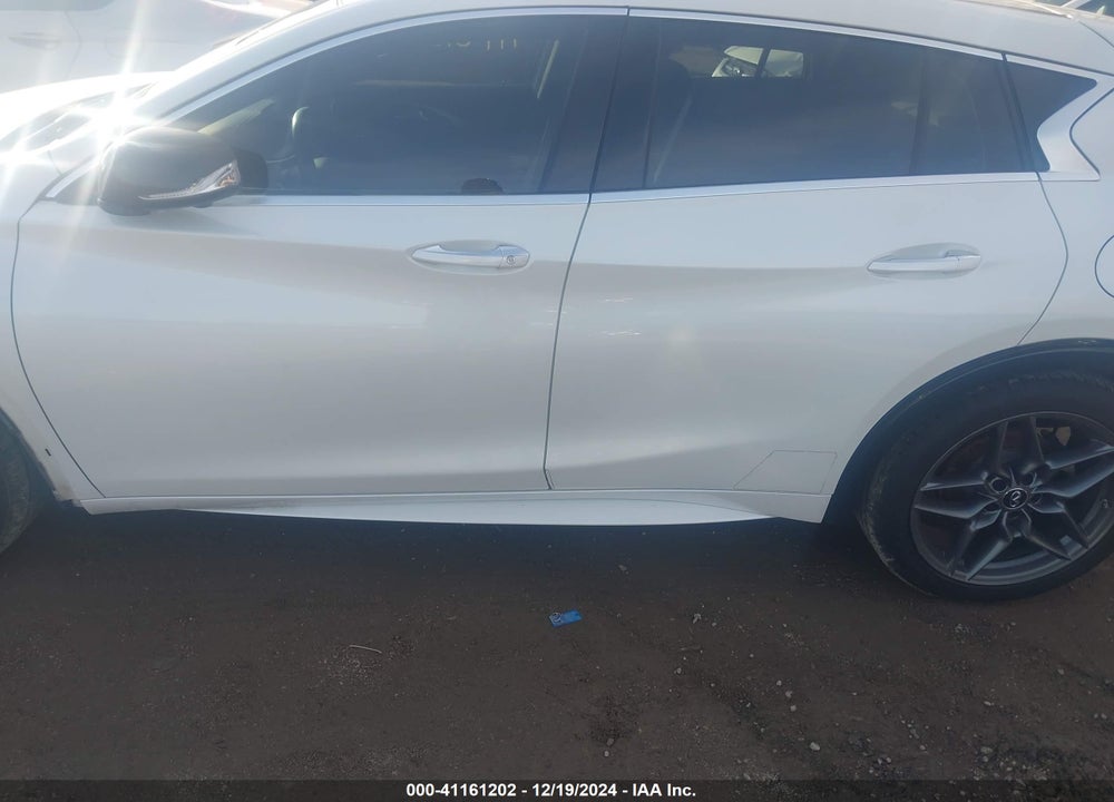 2017 INFINITI QX30 SPORT VIN: SJKCH5CP7HA019126