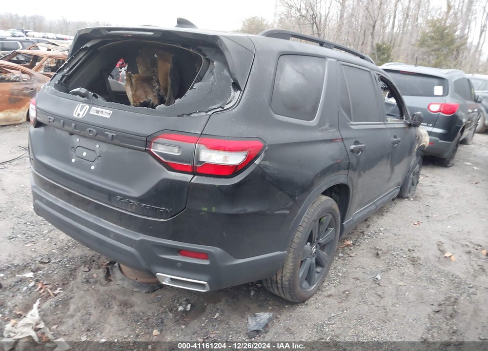 2025 HONDA PILOT BLACK EDITION VIN: 5FNYG1H94SB032817