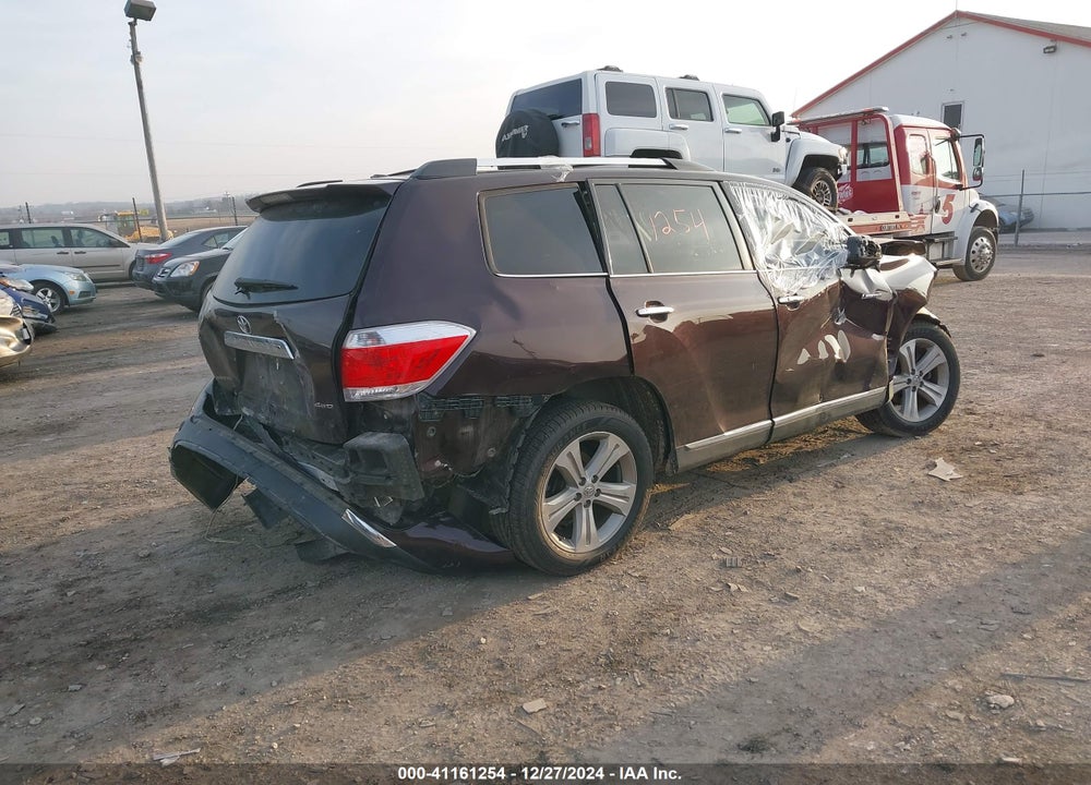 2013 TOYOTA HIGHLANDER LIMITED V6 VIN: 5TDDK3EH4DS184101
