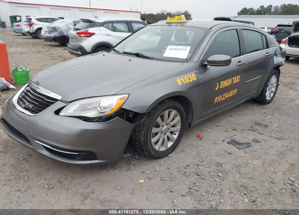 2013 CHRYSLER 200 VIN: 1C3CCBBG3DN703826