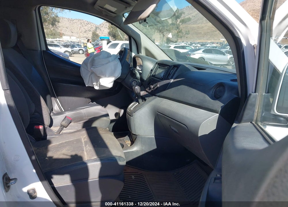 2018 NISSAN NV200 SV VIN: 3N6CM0KN5JK699482