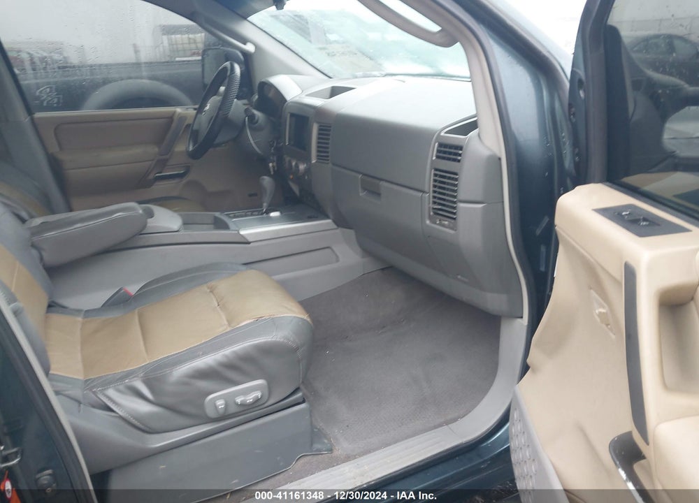 2004 NISSAN TITAN LE VIN: 1N6AA07A04N526330