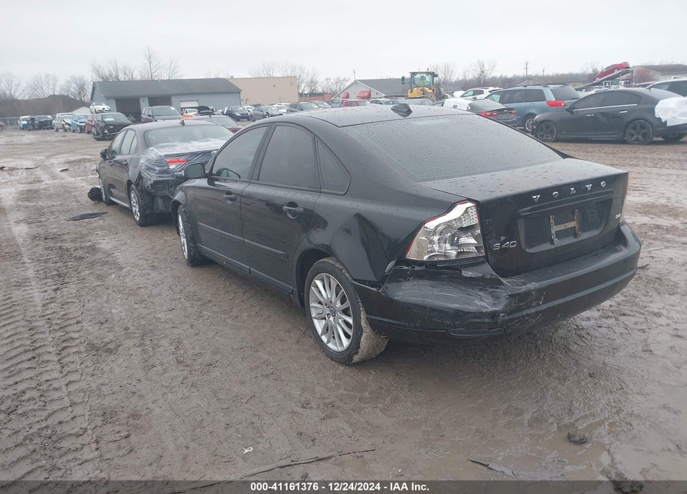 2010 VOLVO S40 2.4I VIN: YV1382MS7A2509354