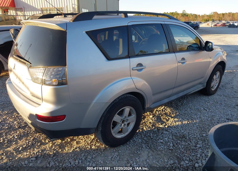 2009 MITSUBISHI OUTLANDER ES VIN: JA4LS21W19Z006978