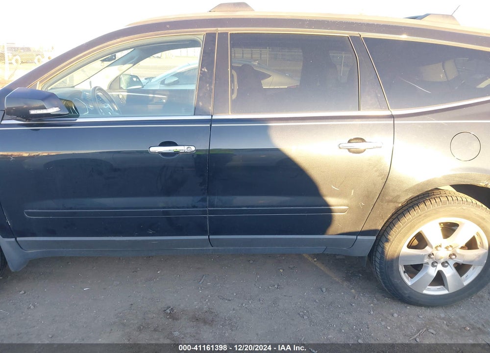 2011 CHEVROLET TRAVERSE 1LT VIN: 1GNKVGED1BJ237275