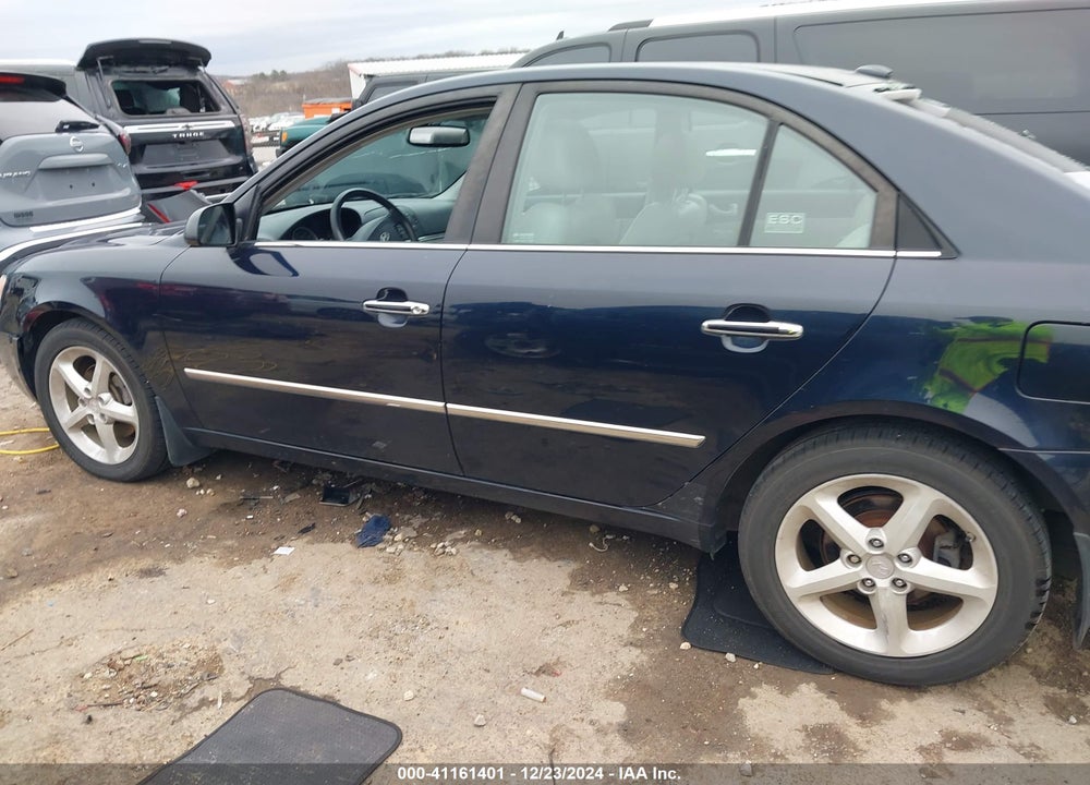2008 HYUNDAI SONATA LIMITED V6/SE V6 VIN: 5NPEU46F28H315636