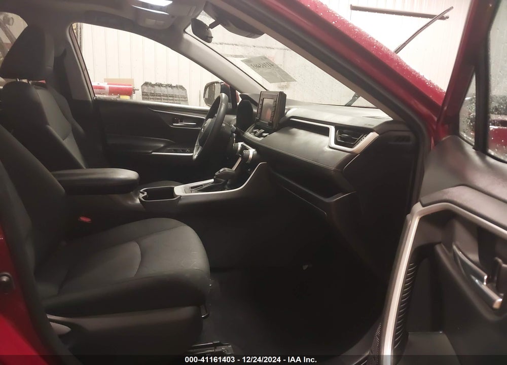 2022 TOYOTA RAV4 XLE VIN: 2T3P1RFV3NW304817