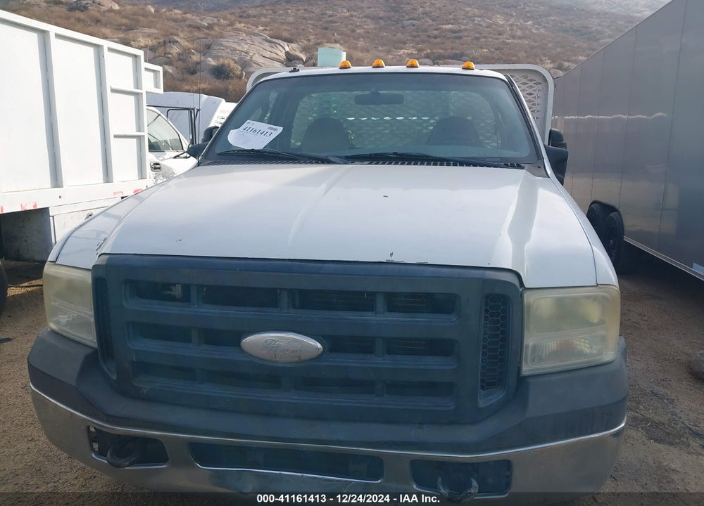 2006 FORD F-350 CHASSIS XL/XLT VIN: 1FDWF36P26ED46881