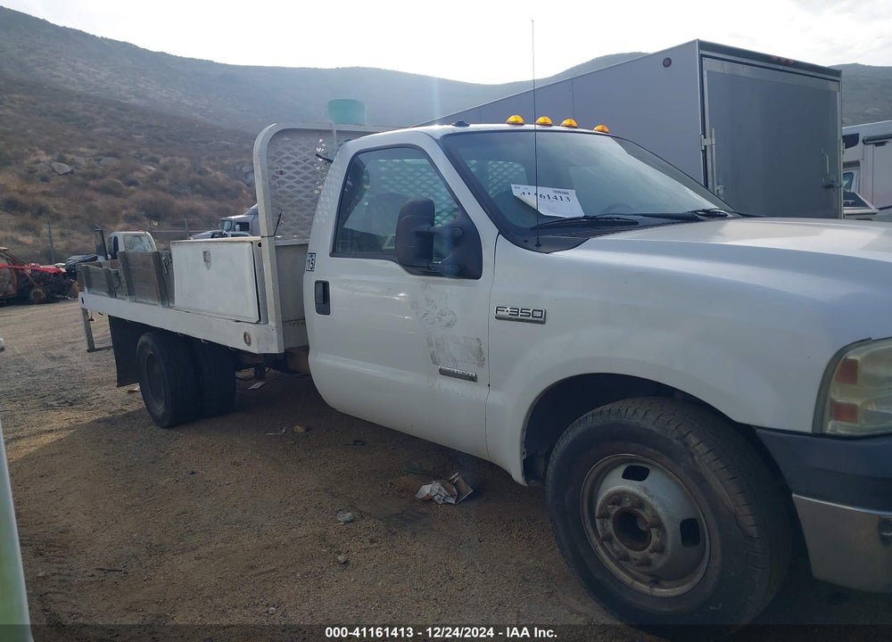 2006 FORD F-350 CHASSIS XL/XLT VIN: 1FDWF36P26ED46881