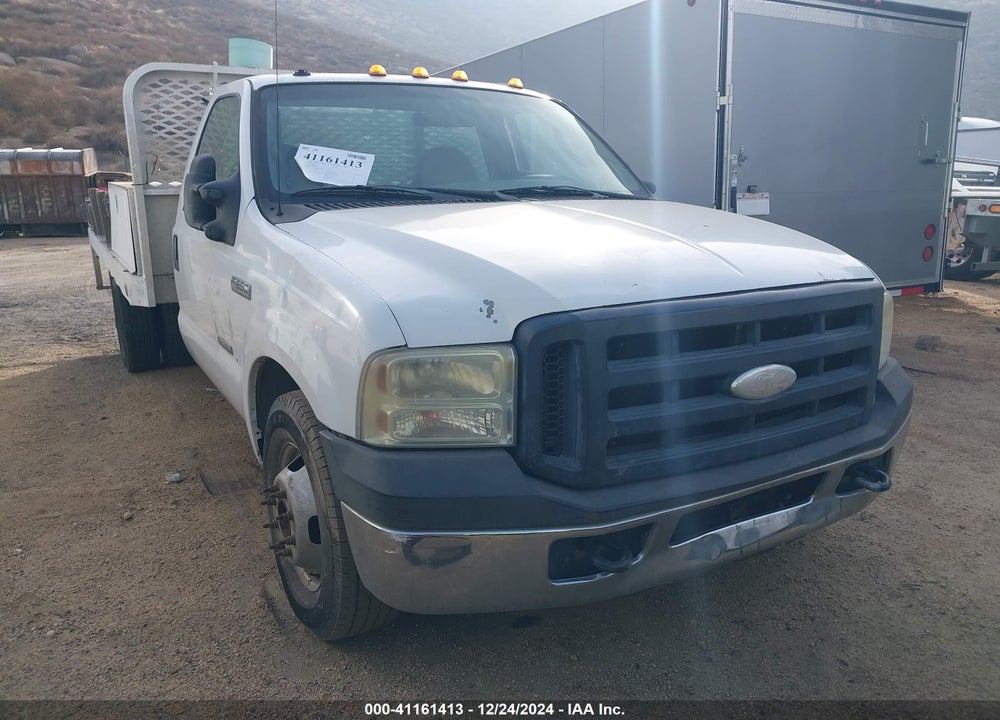 2006 FORD F-350 CHASSIS XL/XLT VIN: 1FDWF36P26ED46881