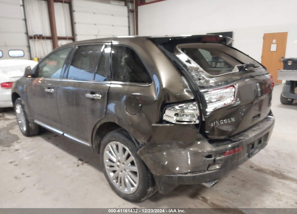 2011 LINCOLN MKX VIN: 2LMDJ8JK5BBJ06085