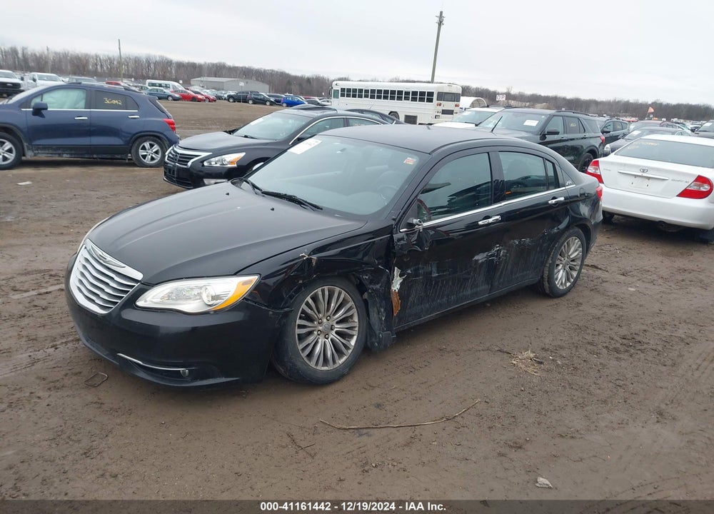 2013 CHRYSLER 200 VIN: 1C3CCBCG8DN540198