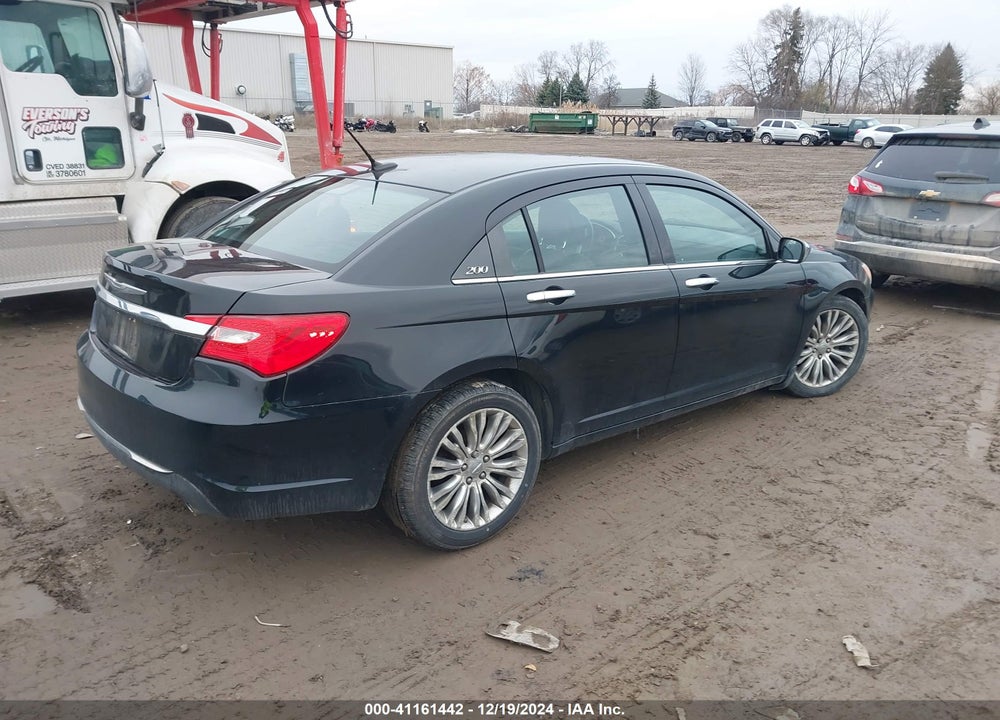 2013 CHRYSLER 200 VIN: 1C3CCBCG8DN540198