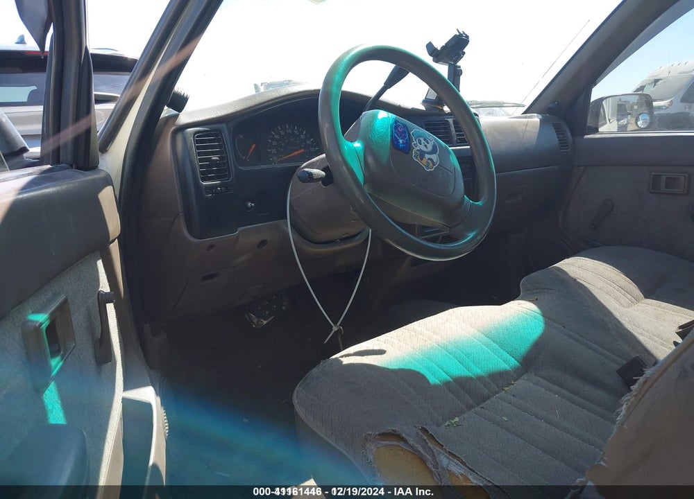 1996 TOYOTA TACOMA VIN: 4TANL42NXTZ194237