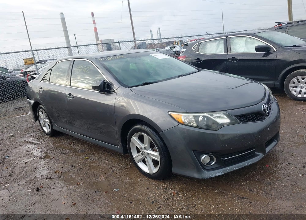 2013 TOYOTA CAMRY SE VIN: 4T1BF1FK7DU294576