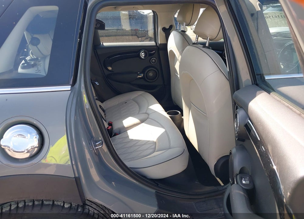 2020 MINI HARDTOP COOPER S VIN: WMWXU9C00L2M26621