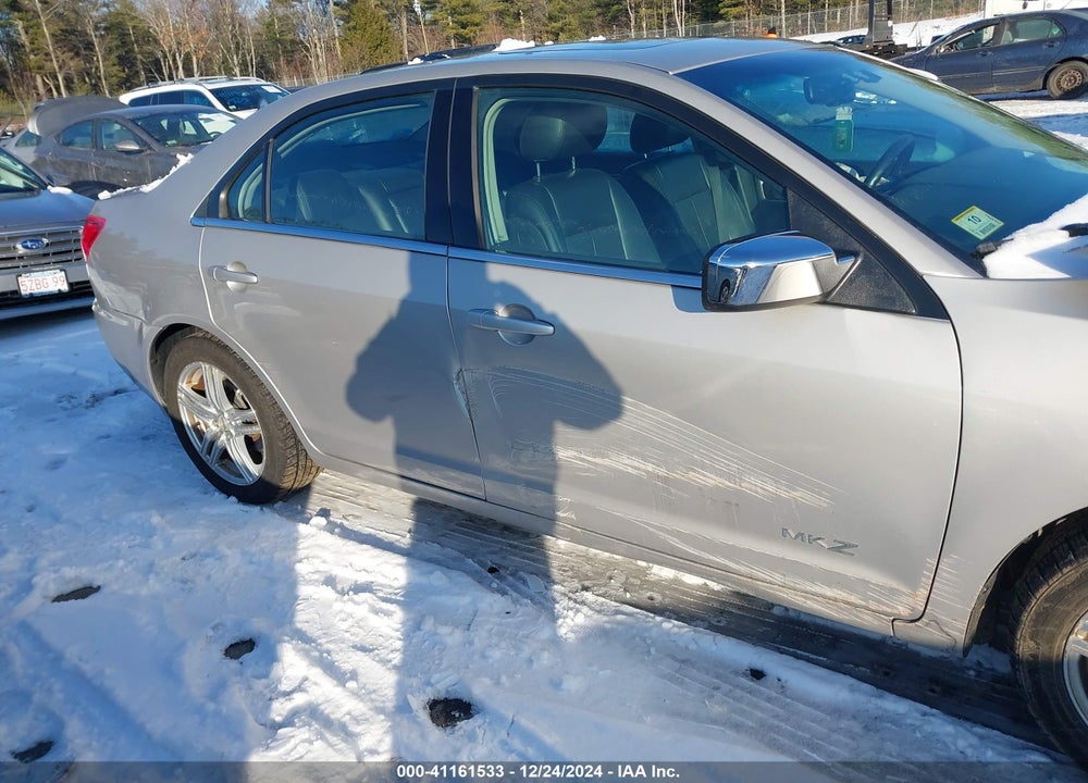 2008 LINCOLN MKZ VIN: 3LNHM28T78R603522