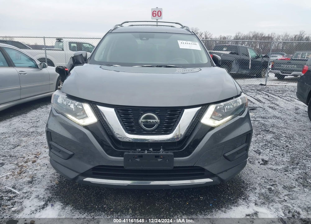 2019 NISSAN ROGUE S VIN: 5N1AT2MV0KC740884